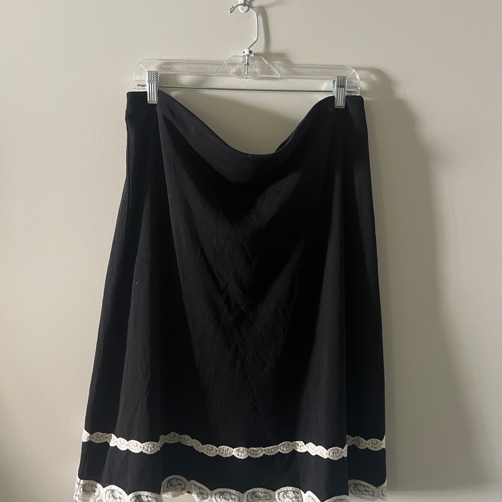 Nine West Black and White lace Midi Skirt